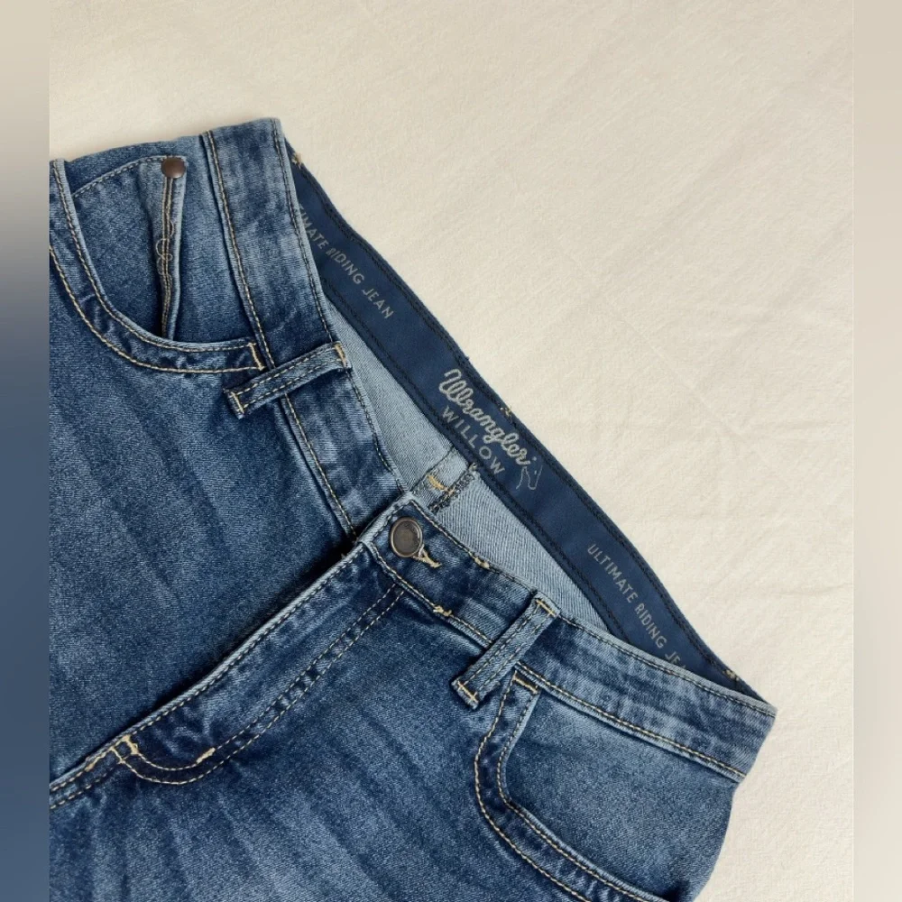 Wrangler Willow Bootcut Flare Jeans Size 11x36 Western Classic Casual